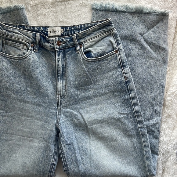 Bohme Flare Denim with Distressed Hem Size 29 - Picture 5 of 6